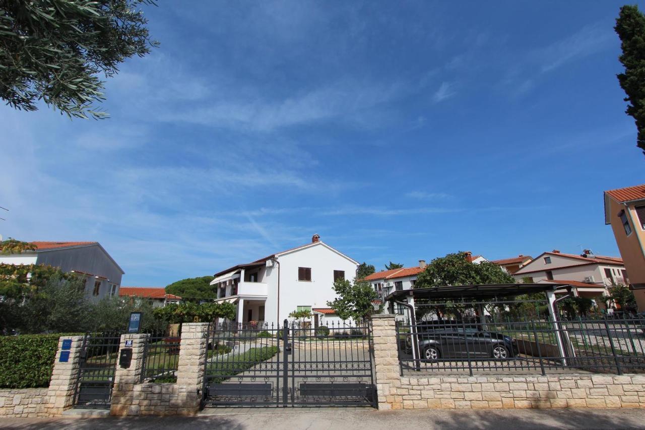 Apartments Mirela Rovinj Exterior photo